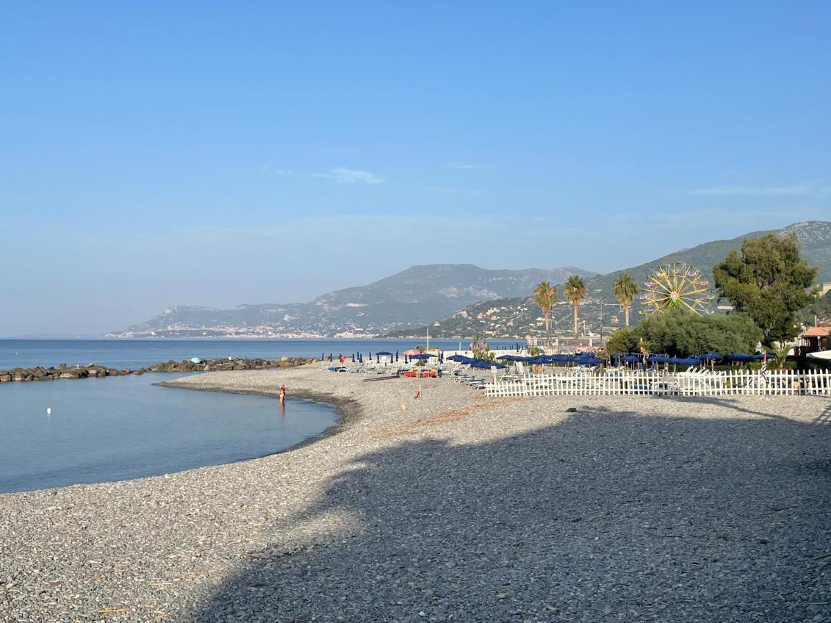 Ferienwohnung Casa Aiga Marina Ventimiglia Exterior foto